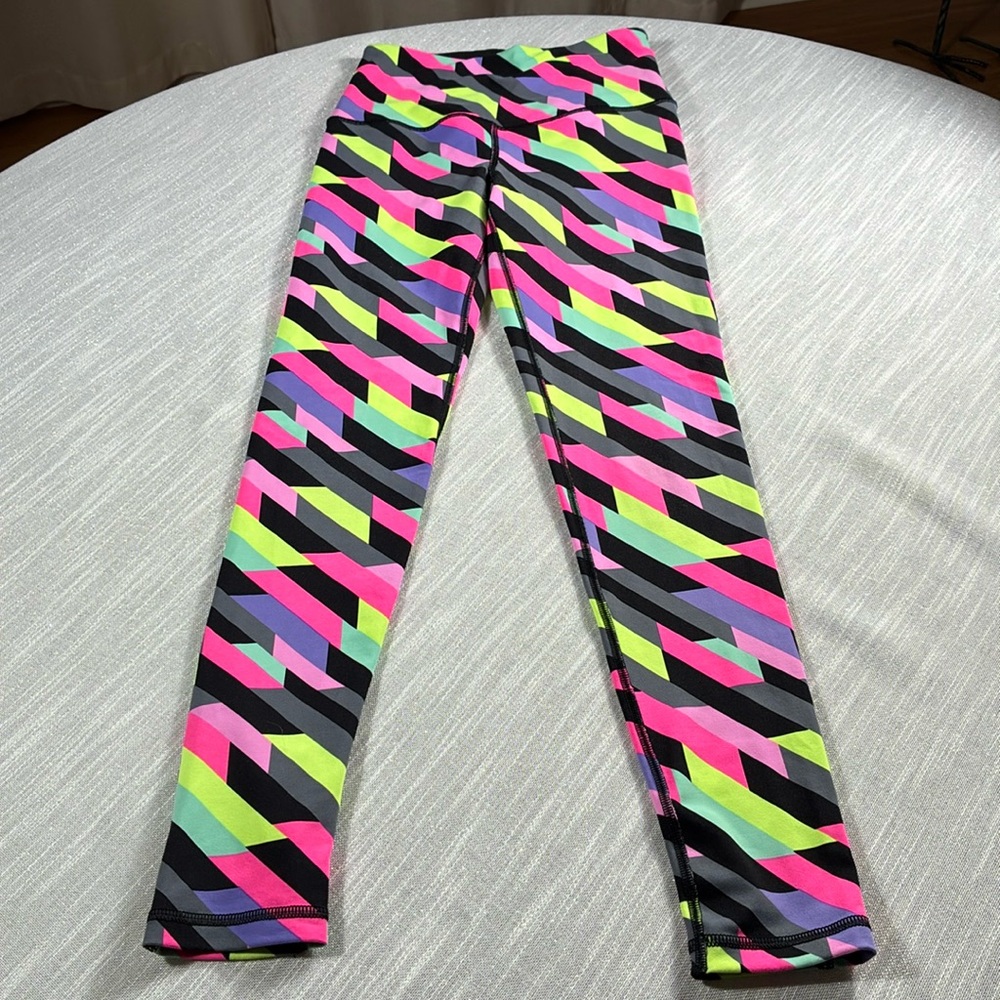 Y2k Victoria’s Secret VSX Sport Colorful Geometric Leggings size extra small